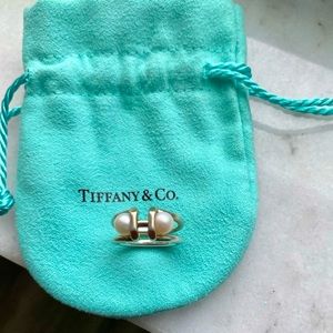 Tiffany HardWare Double Pearl Ring